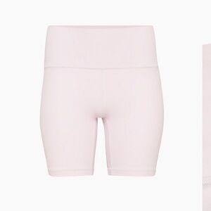 Aritzia BUTTER cheeky Hi-Rise 7” short size 8